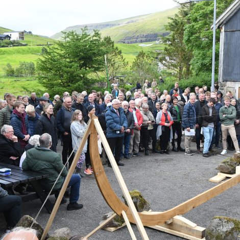 Bátasmíð: Nógv fólk til hátíðarhald á Steig