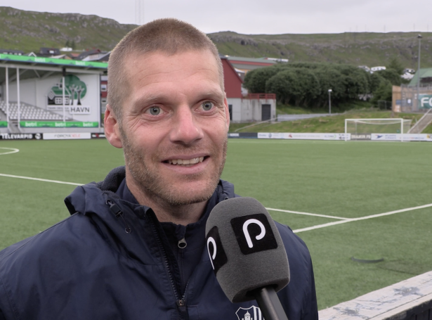 Video: - Stuttligt og serligt at spæla her aftur