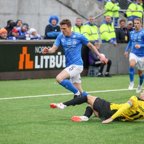 Deni Pavlovic í Champions League-dysti í Klaksvík fyri tveimum árum síðani. Royndi serbin fær stóran leiklut í kvøld (Savnsmynd: Sverri Egholm)