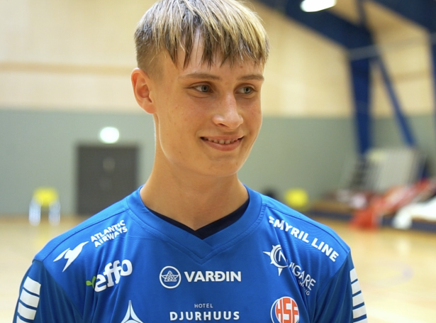 Video: - Skulu serliga fáa skjóta álopsspælið at koyra