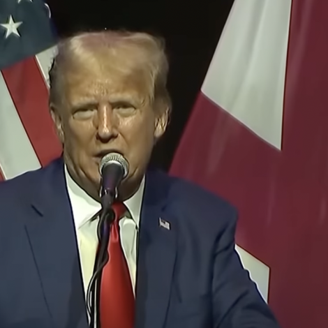 Trump: Ein heiður at verða ákærdur