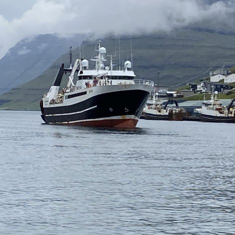 Sjúrðarberg fór nýggjan túr í gjár