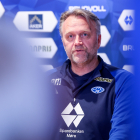 - Vit vóru eisini aftanfyri við einum eftir fyrra dystin móti HJK Helsinki eftir tap á útivølli. Tað einfalda í morgin er, at vit skulu skapa nóg mikið og skora mál. Hetta sigur Erling Moe, Molde-venjari (Mynd: Sverri Egholm)