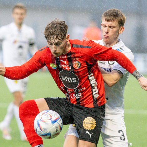 HB er í løtuni sjey stig frammanfyri B36 og hevur havt yvirtakið í innanhýsis uppgerðunum seinnu árini (Savnsmynd: Sverri Egholm)