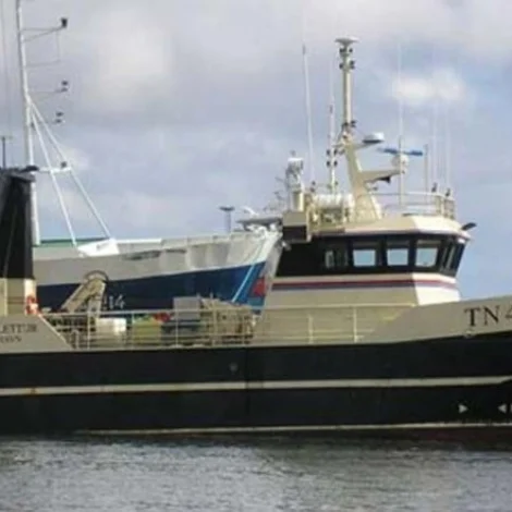 Fiskaklettur landar i Klaksvík