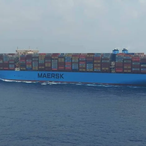 Jólaheilsan frá Milan Maersk