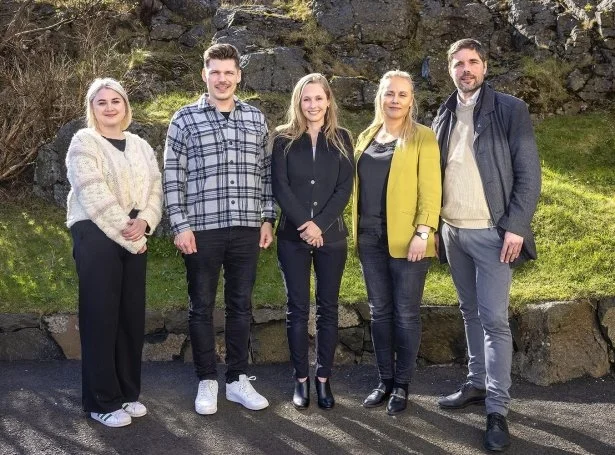 Í Javnstøðunevndini eru Gunnhild Persson, Pætur Zachariasson, Bjørk Maria Kunoy, Jórun Gardar og Jógvan Philbrow (Savnsmynd: Ólavur Frederiksen / Faroephoto)