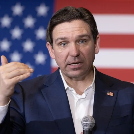 USA: Ron DeSantis tikið seg úr forsetavalstríðnum