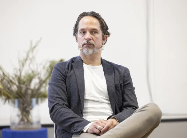 - Fyri at menna og varðveita eitt burðardygt granskingarumhvørvi á Setrinum er umráðandi støðugt at seta við og at útbúgva ph.d.-lesandi, sigur Magni Mohr (Savnsmynd: Ólavur Frederiksen)