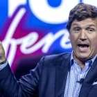 Putin hevur tosað við Tucker Carlson