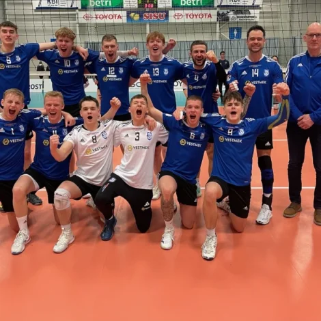 Menninir hjá SÍ vunnu spennandi hálvfinaluni móti ÍF fyrr í mánaðinum. Teir skulu leygarkvøldið royna at koppa favorittunum úr Mjølni (Mynd: Flogbóltssamband Føroya)