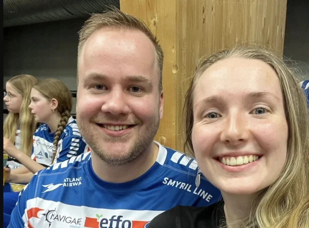 Beinir Johannesne og konan Helena til landsdyst á Hálsi. Løgmaður sigur, at hann 