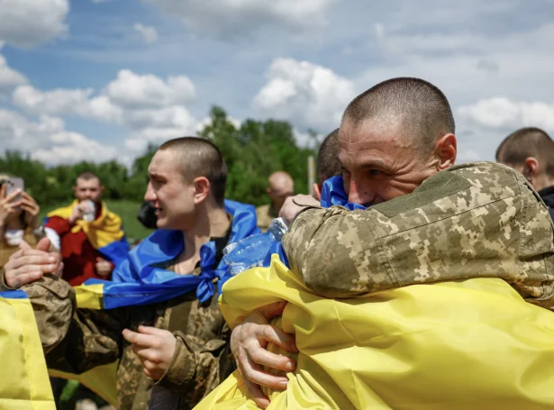 Ukrainskir krígsfangar (Mynd: Reuters)