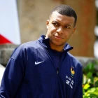 Kylian Mbappé er í løtuni í venjingarlegu við franska landsliðnum undan EM-kappingini, sum byrjar 14. juni (Mynd: EPA)