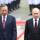 Putin nú komin til Hanoi í Vjetnam