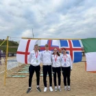 Føroysku U18 liðini vunnu í sandflogbólti