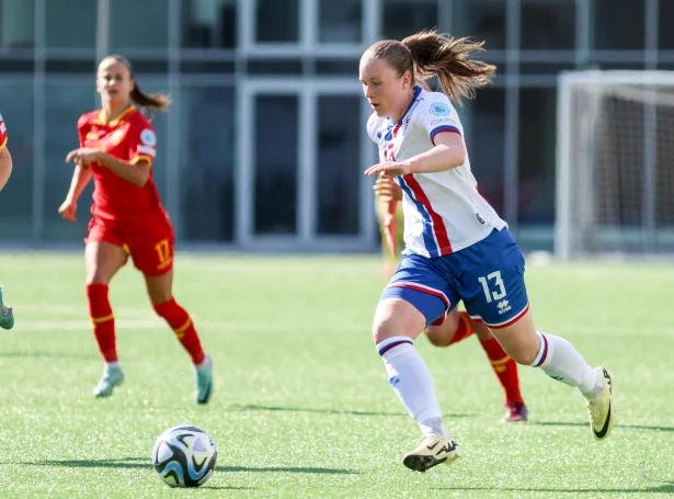 Jensa Kannuberg Tórolvsdóttir skoraði avgerandi málið til 2-1 (Mynd: Sverri Egholm)