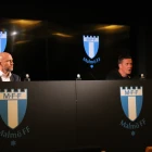Henrik Rydström, venjari hjá Malmö FF, og Espen Haug, venjari hjá KÍ, á tíðindafundi eftir dystin í Malmø í gjár. (Mynd: Áron Vest)