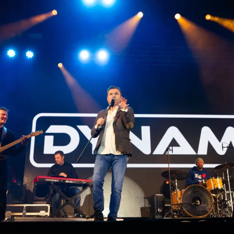 Dynamit spælir á Summar Festivalinum