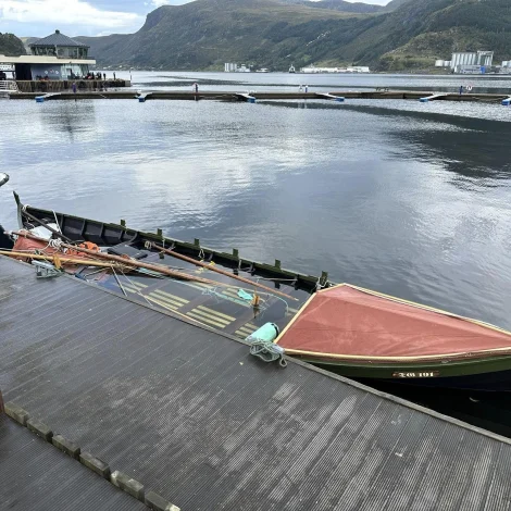 Naddoddur sleipaður til Måloy