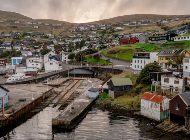 Í ár hevur Bygdaráðið endurskoðað partar av skránni og hevur snikkað eina skrá saman, sum samantvinnar fleiri av best eydnaðu tiltøkunum seinastu tíggju árini (Mynd: vestmanna.fo)