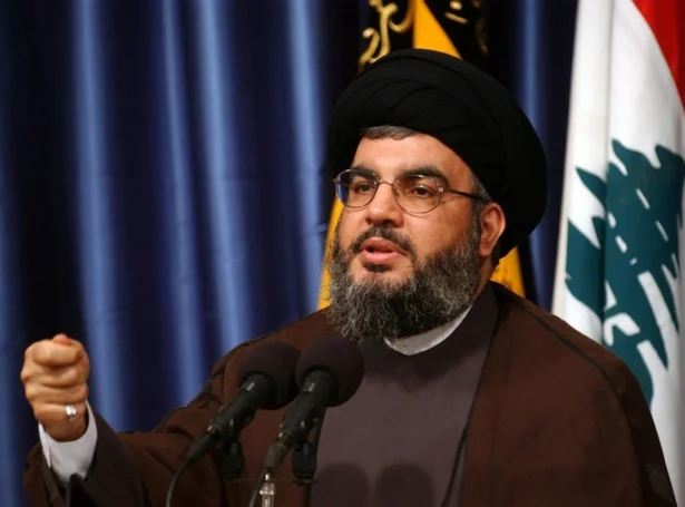 Nasrallah í Beirut í 2006 (Mynd: EPA)