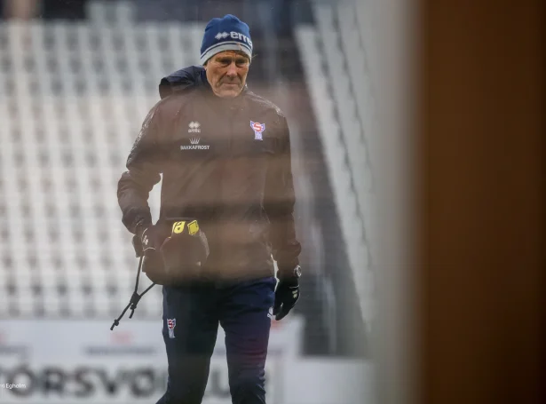 Føroyar hava samanlagt hava vunnið stig í átta av teimum tíggju dystunum á Tórsvølli í Nations League, og Håkan Ericson hevur fýra sigrar í seks slíkum heimadystum. Seinasti kappingarsigur kom í seinasta Nations League-dystinum í 2022 (Mynd: Sverri Egholm)