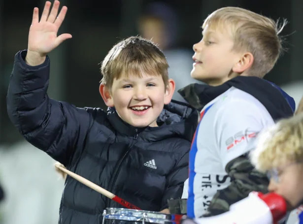 Ungu fjeppararnir royndu at gera vart við seg (Mynd: Bjarni Enghamar)