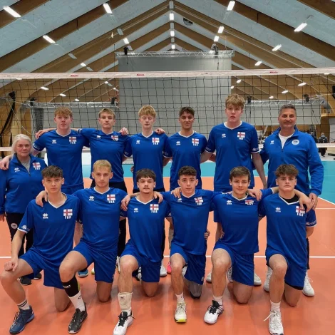 U19 mennirnir fara eftir heiðursmerkjum