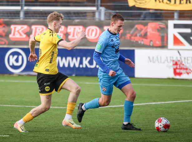 Jóhan Josephsen skoraði til 1-0 og átti stóran leiklut í málunum til 3-1 og 4-1 síðst í dystinum. Ungi áleyparin hevur skorað týdningarmikil mál í endaspurtinum og átti stórt avrik saman við fleiri í dag (Mynd: Sverri Egholm)