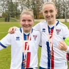 Heidi Sevdal og Ásla Johannesen stóðu fyri málunum, tá Føroyar sunnudagin vunnu 2-1 á Litava (Mynd: Brynhild Absalonsen / FSF)