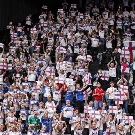 Føroysku fjeppararnir gjørdu vart við seg í Basel í 2024 - í desember er EM-endaspæl aftur á skránni (Mynd: Sverri Egholm)