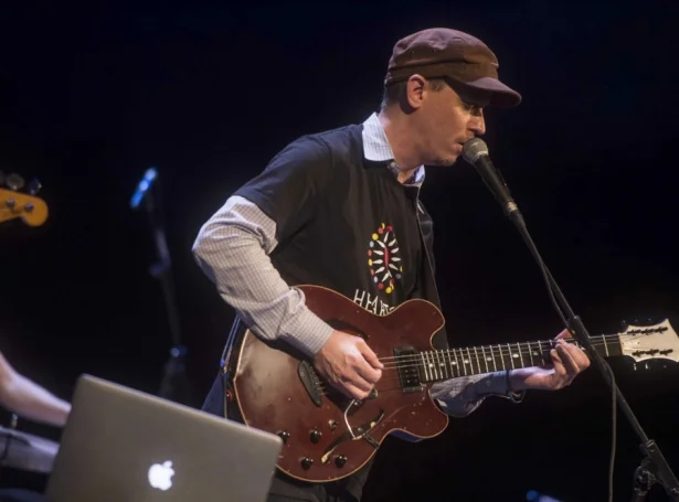 Kurt Rosenwinkel avmyndaður á guitarfestivali í Gordoba í Spania í 2017 (Mynd: EPA)