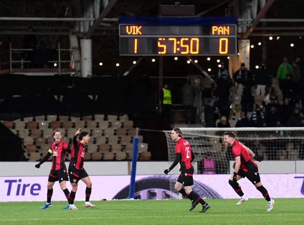 Víkingur Reykjavík kom á odda 2-0 tíðliga í 2. hálvleiki, men tíverri minkaði mótsstøðuliðið um munin seint í dystinum (Mynd: Víkingur Reykjavík/UEFA)