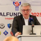 Christian Andreasen, forseti í FSF, legði í gjár sína formansfrágreiðing fram, umframt rokniskapin fyri 2025 (Savnsmynd: FSF)