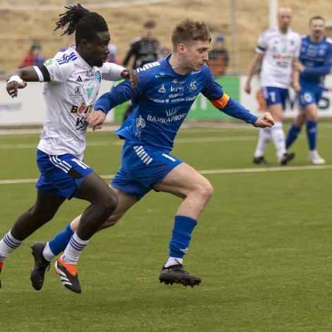 FC Suðuroy kann av álvara fara frá 07 Vestur og TB í dag (Mynd: Bjartur Vest)