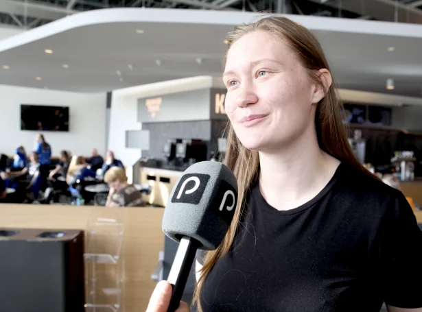 Video: - Eg kann ikki lata vera við at rópa og vera spent