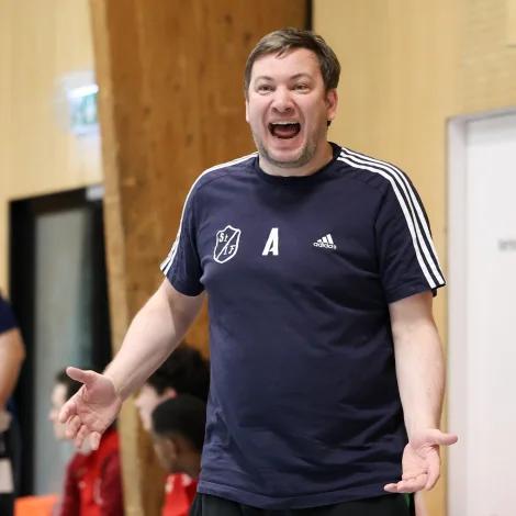 Í fjør var StÍF ógvuliga nær við at koma í FM-finalurnar: Liðið fall í brotskastkapping móti Kyndli, sum seinni vann FM (Mynd: Sverri Egholm)