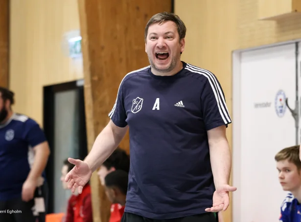 Í fjør var StÍF ógvuliga nær við at koma í FM-finalurnar: Liðið fall í brotskastkapping móti Kyndli, sum seinni vann FM (Mynd: Sverri Egholm)