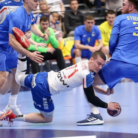 Søgur í Danmark tíðliga í juni sendu Elias til GOG. Felagið av Fjóni bjóðaði eisini uppá hann, men eitt nei varð sent norðurum markið (Savnsmynd: Sverri Egholm)