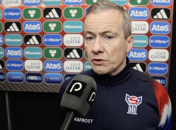 Video: Góð innhopp hjá Jóan Símuni og hinum