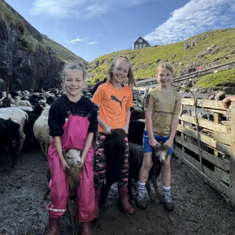 Myndir: Í royting á Slættanesi