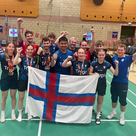 Tilsamans vunnu Føroyar 5 gull, 2 silvur og eina bronsu í badminton á Orknoyggjum