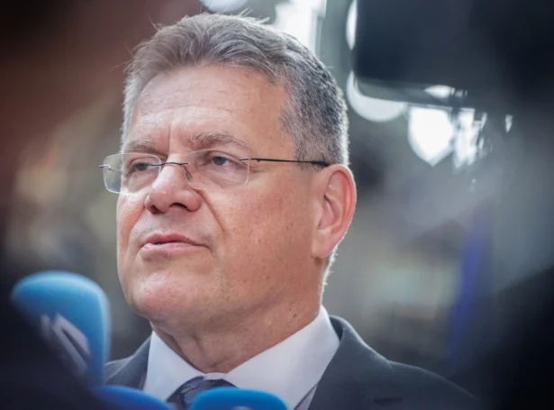 ES-handilskommisserurin, Maros Sefcovic (Mynd: EPA)