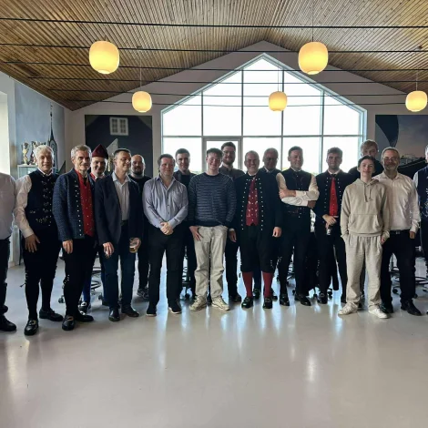 Hetta er fyrsta ferðin, síðan hesin tátturin var tikin uppaftur í 2021, at dysturin er endaður javnur