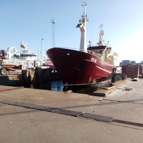 Túgvusteinur landar í Havn