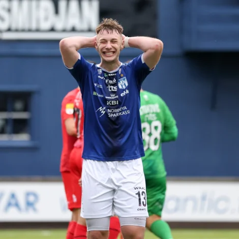 Patrik Johannesen hevði ein av størstu møguleikunum hjá KÍ, men annars var EB/Streymur nærri við at vinna sær trý stig: Fyri fyrstu ferð síðani 2017 fór KÍ av vøllinum móti EB/Streymi uttan at vinna (Savnsmynd: Sverri Egholm)