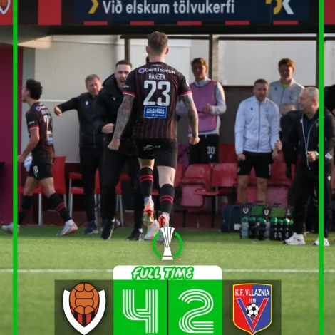 Tað sá einki út, tá seks minuttir vóru eftir í Reykjavík, men síðani vendi Víkingur, ið var uttan Gunnar Vatnhamar, øllum (Mynd: Víkingur Reykjavík)