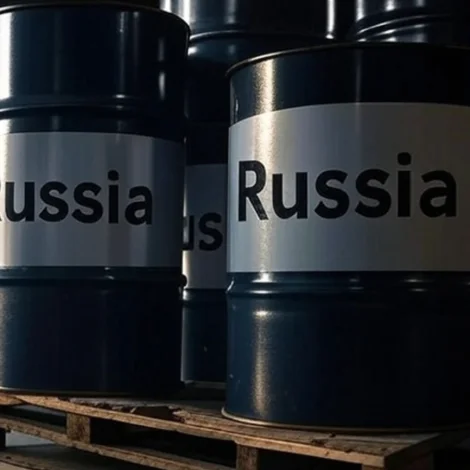 Russisk olja: Trump hóttir aftur India