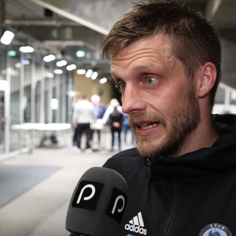 Video: Sindur av hepni men vit søkja tað Thumbnail